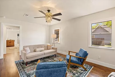 201 E 3rd Street, Weatherford, TX 76086 - Photo 6
