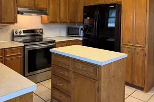 925 Reeves St, Abilene, TX 79602 - Photo 6