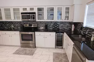 622 Crowley Rd, Arlington, TX 76012 - Photo 10