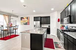 1013 Goldenrod Ln, Little Elm, TX 75068 - Photo 8