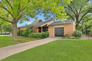 3617 W Seminary Dr, Fort Worth, TX 76109 - Photo 26