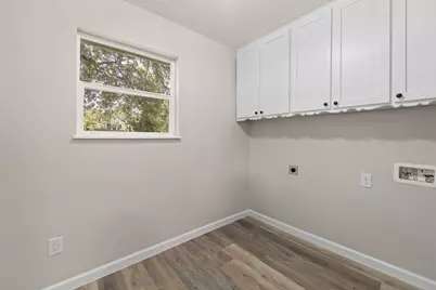 202 Roaring Springs Drive, Joshua, TX 76058 - Photo 8