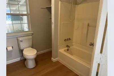 1005 Dodson Street, Gainesville, TX 76240 - Photo 10