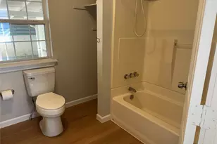1005 Dodson St, Gainesville, TX 76240 - Photo 10