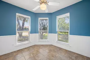4203 Meadow Ridge Dr, Carrollton, TX 75010 - Photo 10