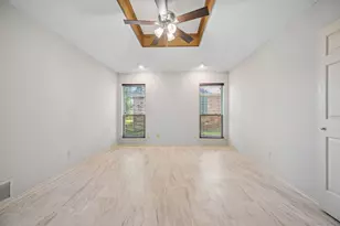 4203 Meadow Ridge Dr, Carrollton, TX 75010 - Photo 12