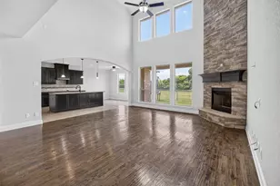 1708 Stillwater Dr, Burleson, TX 76028 - Photo 4