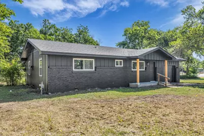 700 4th Street, Bruceville Eddy, TX 76524 - Photo 2