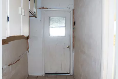1210 Cozby Street S, Benbrook, TX 76126 - Photo 14