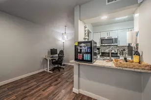 12816 Midway Rd, Dallas, TX 75244 - Photo 8