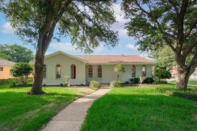 5825 Hillcroft Street, Dallas, TX 75227 - Photo 1