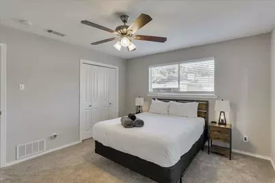 5825 Hillcroft Street, Dallas, TX 75227 - Photo 20