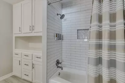 5825 Hillcroft Street, Dallas, TX 75227 - Photo 18