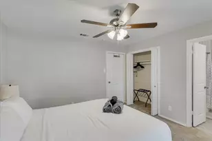5825 Hillcroft St, Dallas, TX 75227 - Photo 26