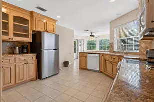 213 Diamond Oaks Dr, Hudson Oaks, TX 76087 - Photo 10