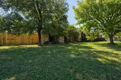 213 Diamond Oaks Drive, Hudson Oaks, TX 76087 - Photo 6