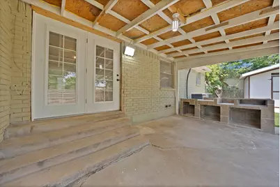8533 Blossom Lane, Dallas, TX 75227 - Photo 34