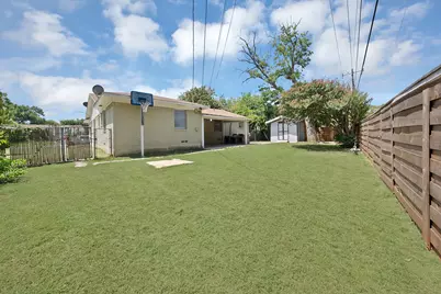 8533 Blossom Lane, Dallas, TX 75227 - Photo 36