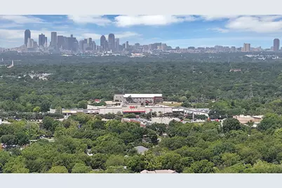 8533 Blossom Lane, Dallas, TX 75227 - Photo 12