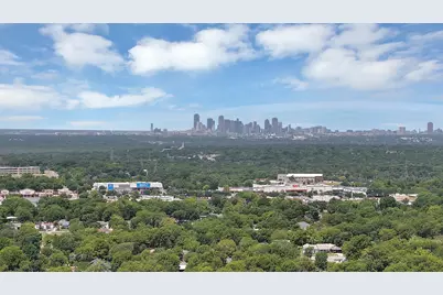 8533 Blossom Lane, Dallas, TX 75227 - Photo 10