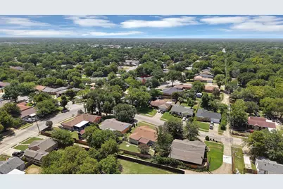 8533 Blossom Lane, Dallas, TX 75227 - Photo 8
