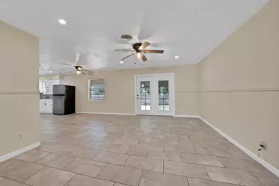 8533 Blossom Lane, Dallas, TX 75227 - Photo 32