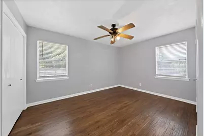 8533 Blossom Lane, Dallas, TX 75227 - Photo 20