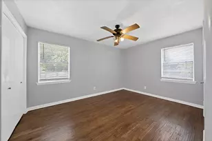 8533 Blossom Ln, Dallas, TX 75227 - Photo 20