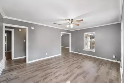 320 N 36th Street, Corsicana, TX 75110 - Photo 2