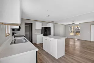206 Rhett Ct, Aurora, TX 76078 - Photo 12