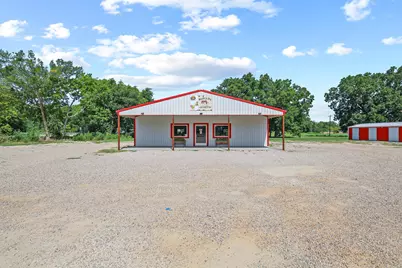 453 Depot St, Deport, TX 75435 - Photo 2