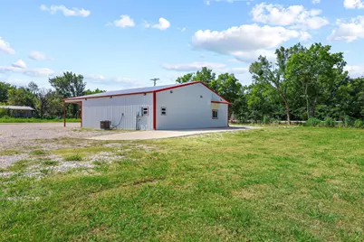 453 Depot St, Deport, TX 75435 - Photo 22