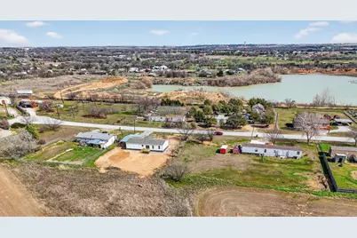 309 Rhett Court, Aurora, TX 76078 - Photo 36