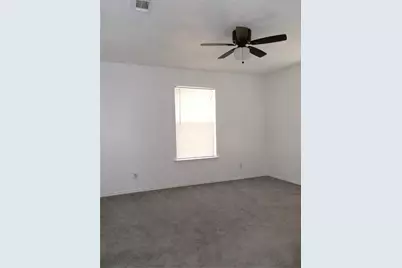 754 E Warrior Trail #D, Grand Prairie, TX 75052 - Photo 8