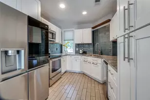 4040 Avondale Ave, Dallas, TX 75219 - Photo 8