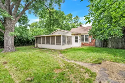 1404 E Tennie Street, Gainesville, TX 76240 - Photo 14