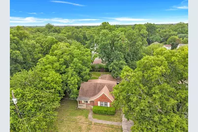 1404 E Tennie Street, Gainesville, TX 76240 - Photo 8