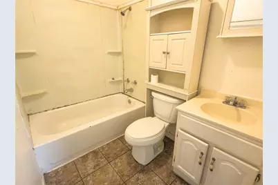 401 Long Drive, Mineral Wells, TX 76067 - Photo 10