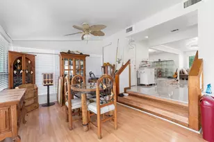 2546 Havenhurst St, Farmers Branch, TX 75234 - Photo 12