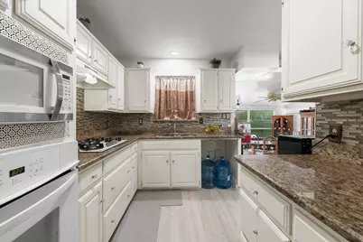 2546 Havenhurst Street, Farmers Branch, TX 75234 - Photo 8