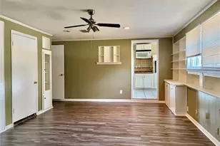 2225 N Shannon St, Sherman, TX 75092 - Photo 6