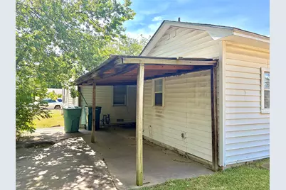 2225 N Shannon Street, Sherman, TX 75092 - Photo 16
