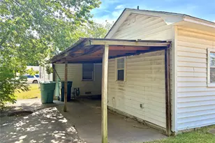 2225 N Shannon St, Sherman, TX 75092 - Photo 16