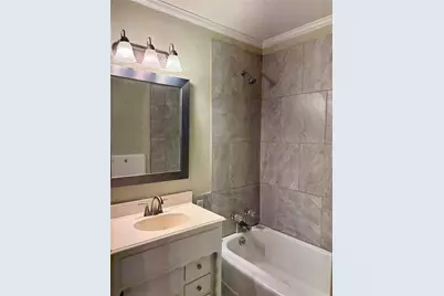 2225 N Shannon Street, Sherman, TX 75092 - Photo 10
