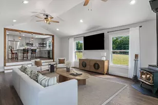 213 Club Cir, East Tawakoni, TX 75472 - Photo 2