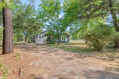 213 Club Circle, East Tawakoni, TX 75472 - Photo 2