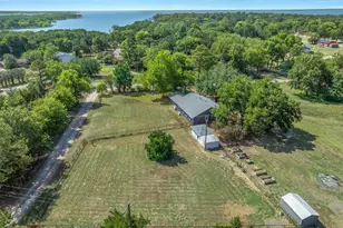 213 Club Cir, East Tawakoni, TX 75472 - Photo 4