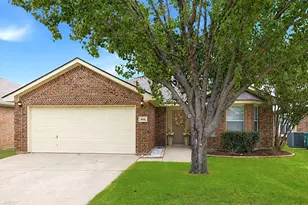 5828 Pearl Oyster Ln, Fort Worth, TX 76179 - Photo 2