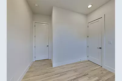 4633 Manett Street, Dallas, TX 75204 - Photo 12