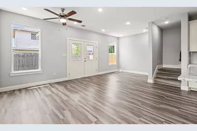 2308 Bloomfield Drive, Arlington, TX 76012 - Photo 10